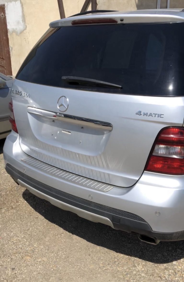 MERCEDES ML W164 KUFROVE DVERE