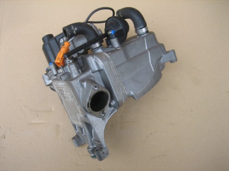Egr chladič 059131515R Komplet Audi, VW 3.0Tdi